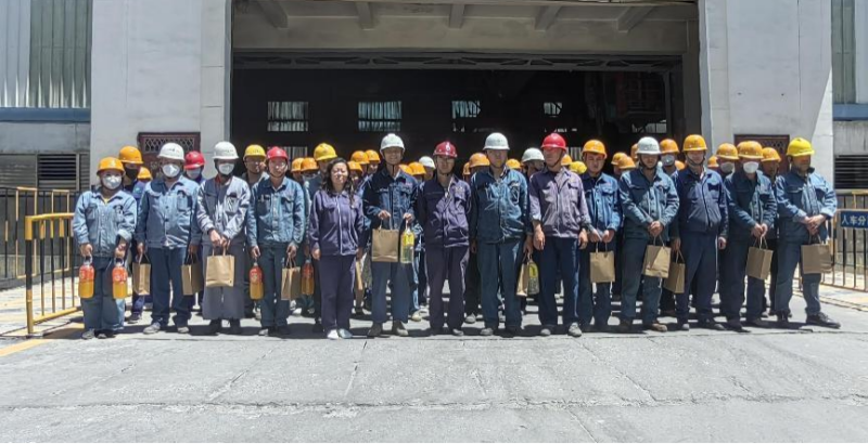 心系一線 致敬堅(jiān)守 &mdash;&mdash;物產(chǎn)工投公司黨委與公司工會 將&ldquo;夏日送清涼&rdquo;慰問職工活動進(jìn)行到底