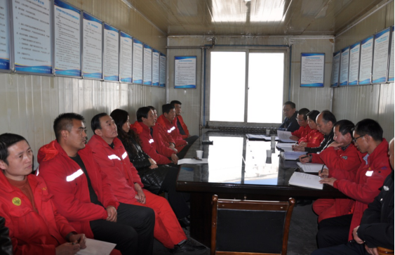 平安春節(jié)、安全先行